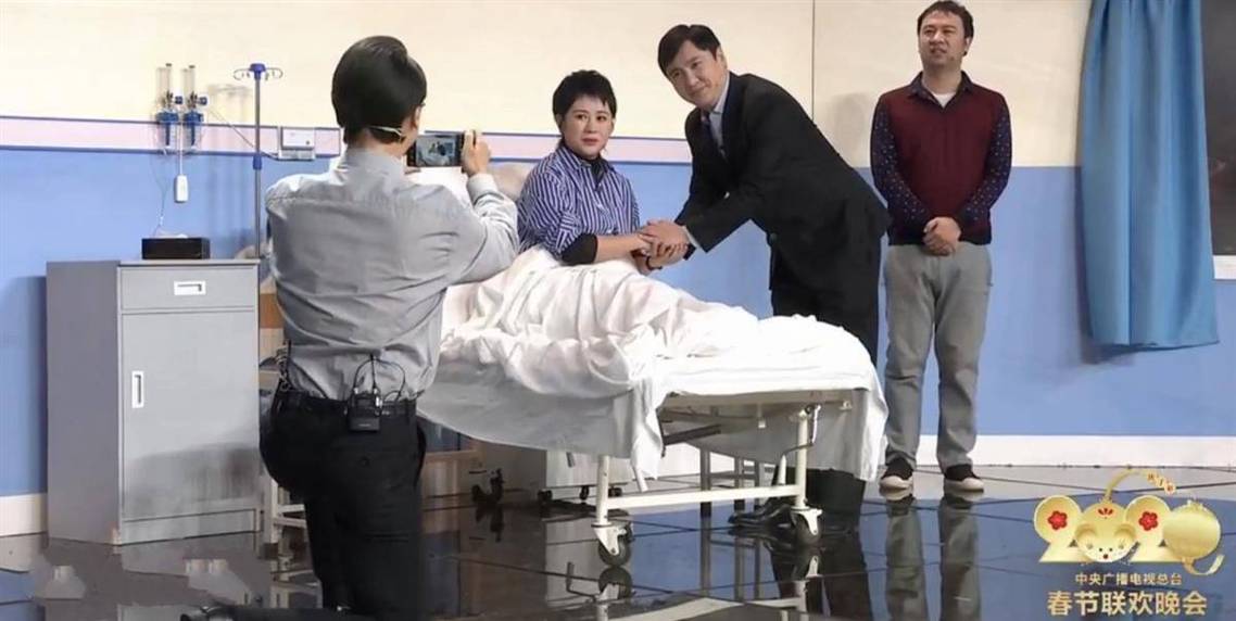 沈腾马丽小品没演完,快递单号查询_123随叫随到