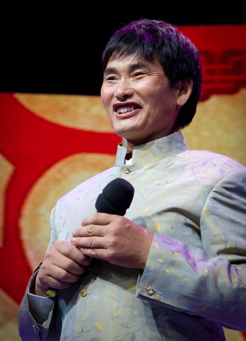 大衣哥拒网暴者道歉,专业的一站式物流信息网_123随叫随到