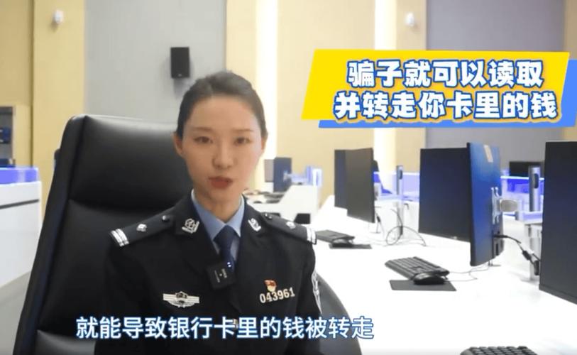 情侣摆摊日入4000元,物流专线直达_123随叫随到