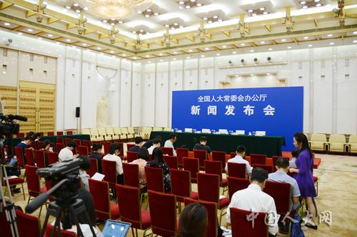 人大首场发布会要点,快递单号查询_123随叫随到