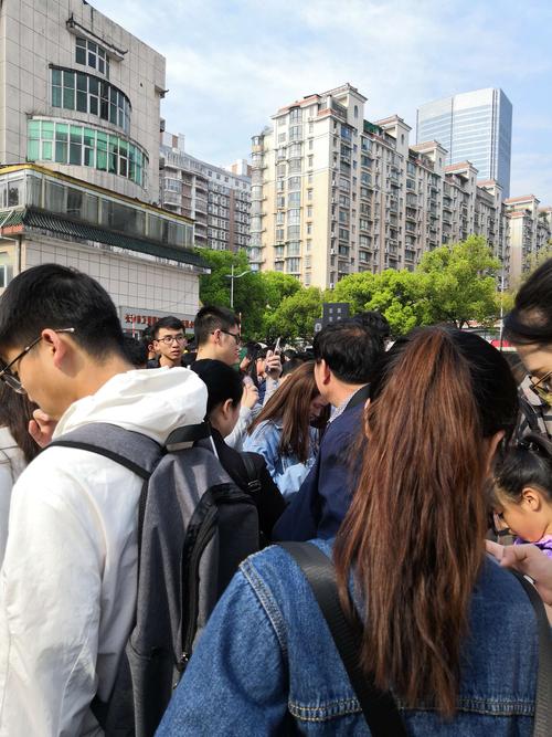 清明博物馆热再升温,快递单号查询_123随叫随到