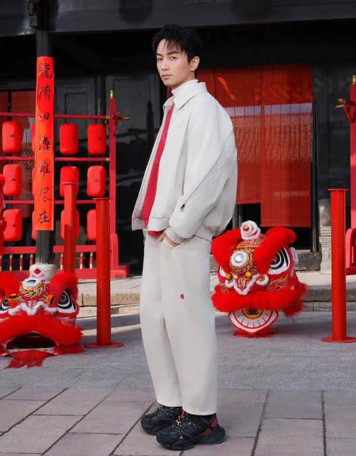 陈晓回合肥教艺考,上门取货_123随叫随到