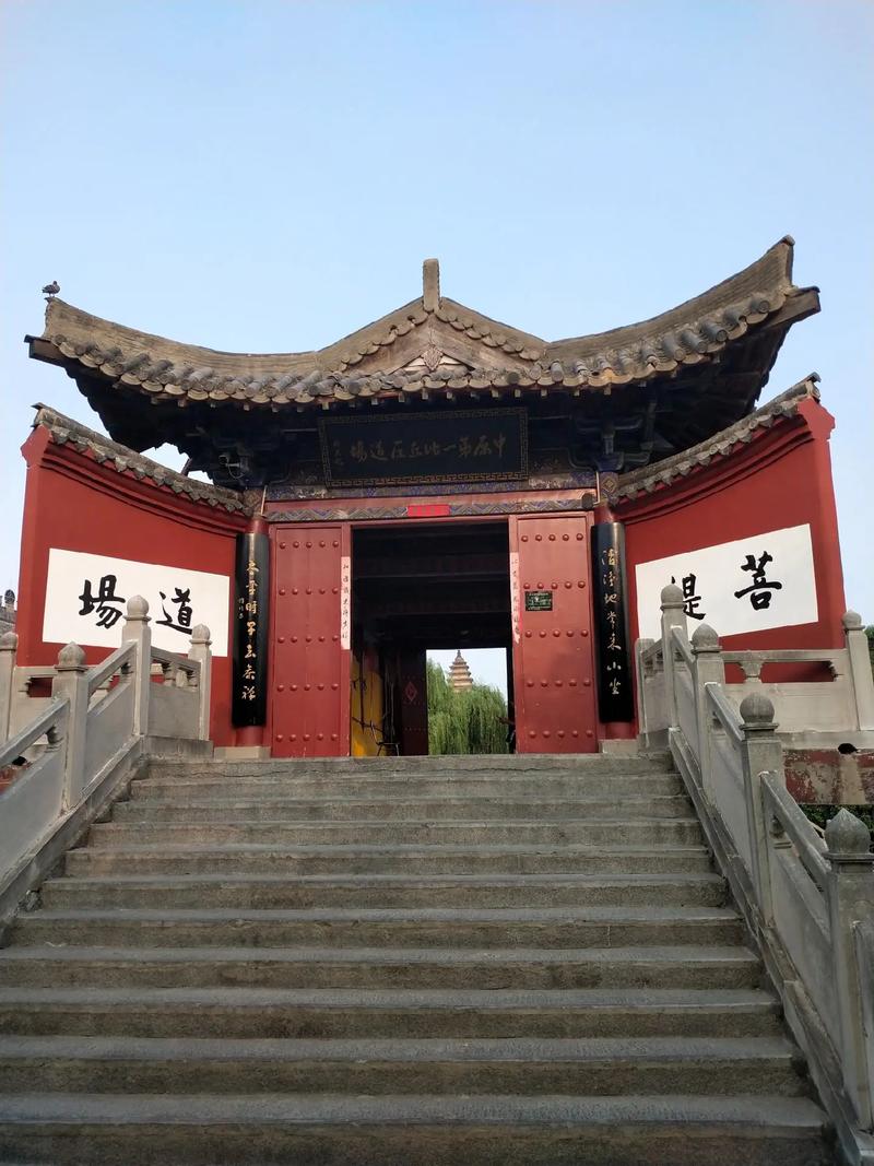 白马寺内为狄仁杰墓,让发货找车找物流更简单_123随叫随到