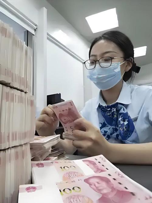取款身亡银行付10万,仓配一体,时效速达
