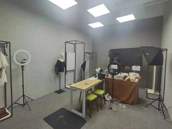 网红泰商场直播被查,上门取货_123随叫随到