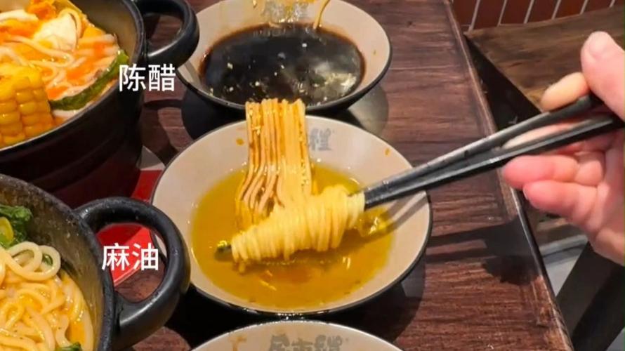 吃米线放麻油险窒息,快递单号查询_123随叫随到